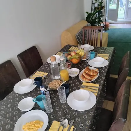 Bed & Breakfast The Diesel *